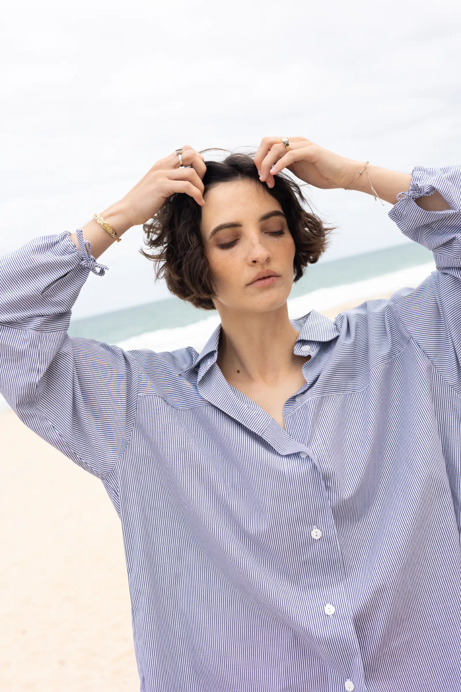 Tie-Sleeve Boyfriend Shirt - Barbeachs